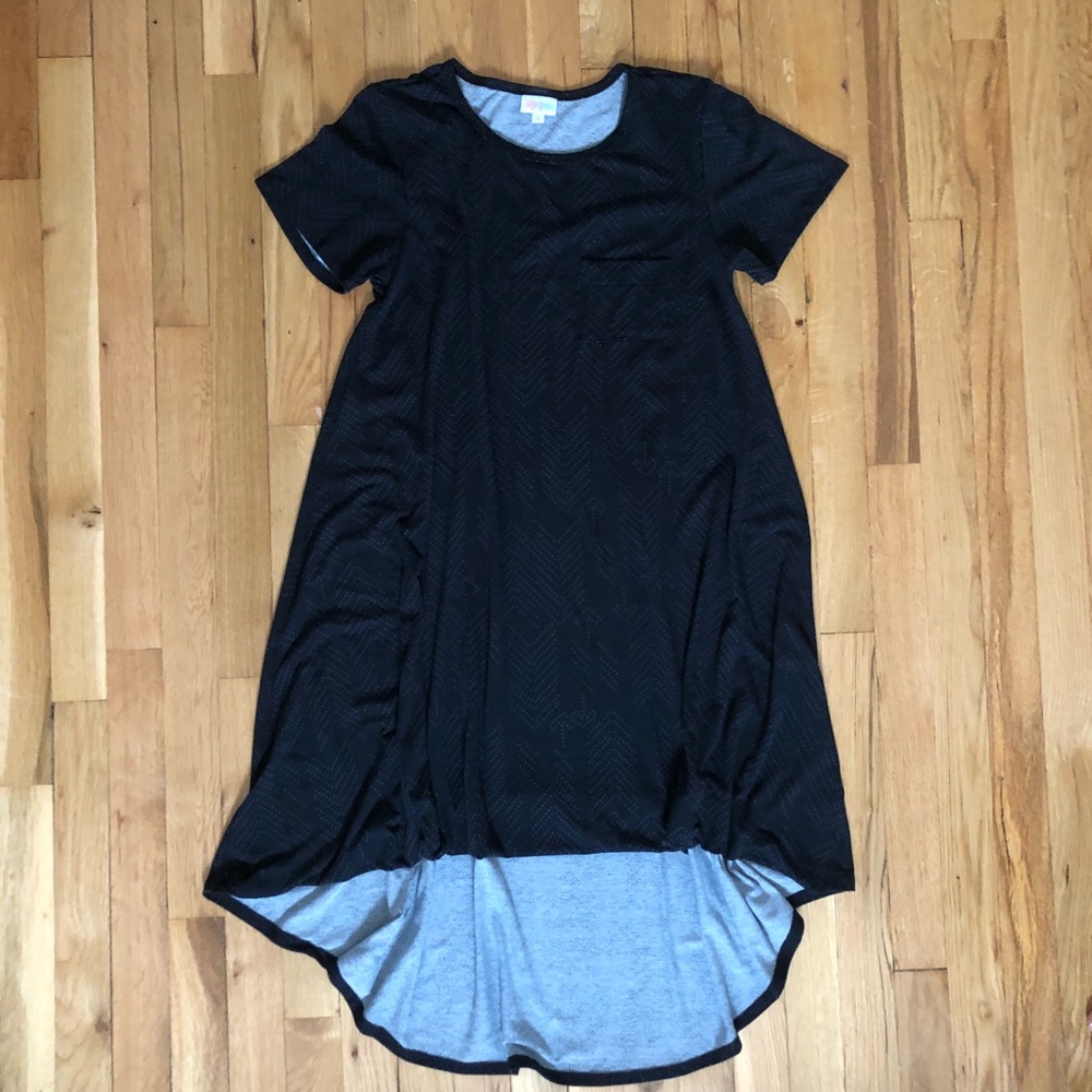 LuLaRoe Carly Dress//Size S//Black & Gray//Arrows